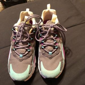 Girls  Air Max 270 React